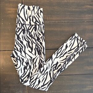 ZYIA Active Zebra Print Leggings